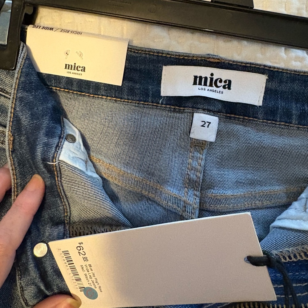 Stylish Blue Flare Jeans - Picture 2 of 4